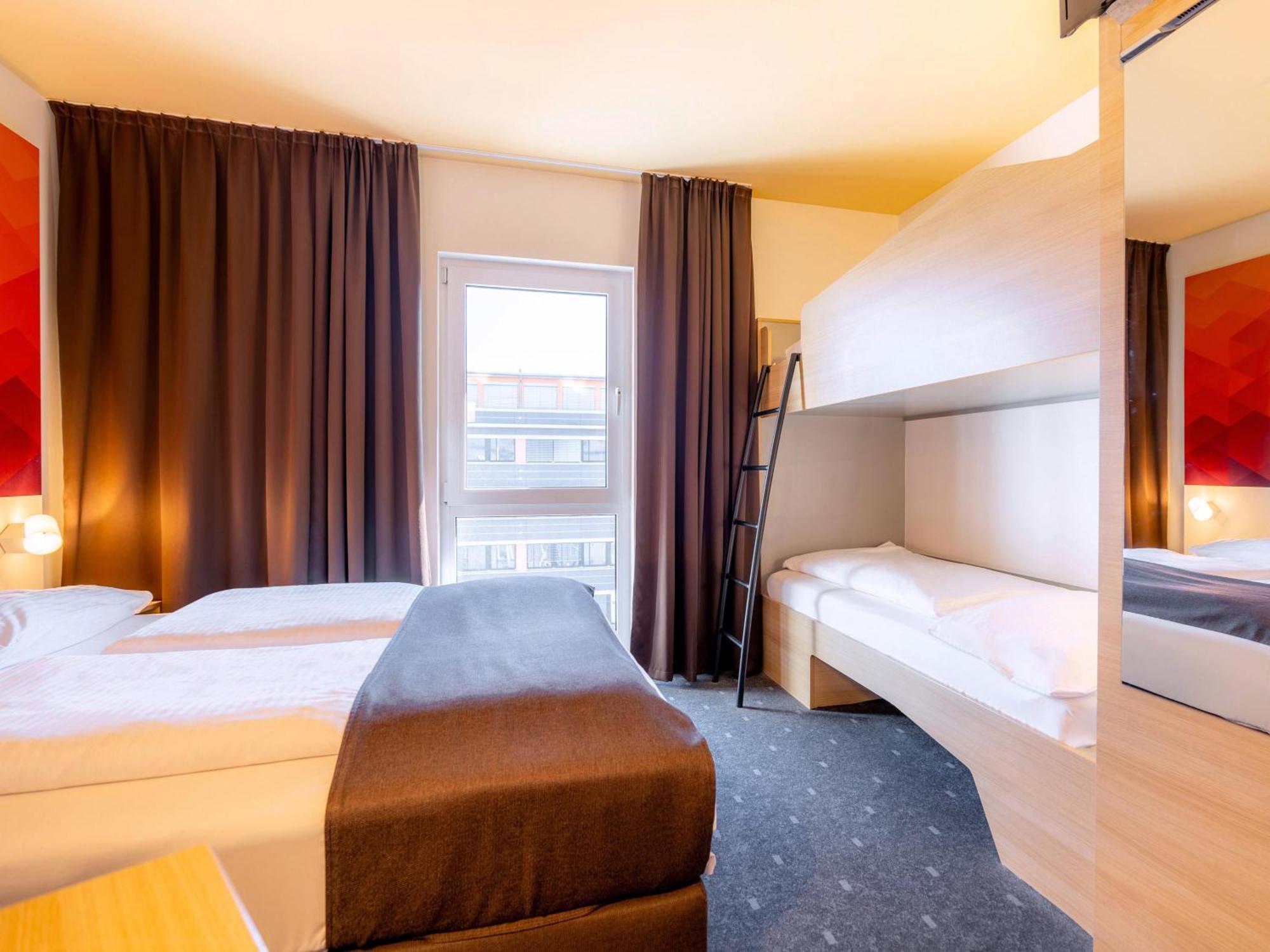 B&B Hotel Stuttgart-Bad Cannstatt מראה חיצוני תמונה