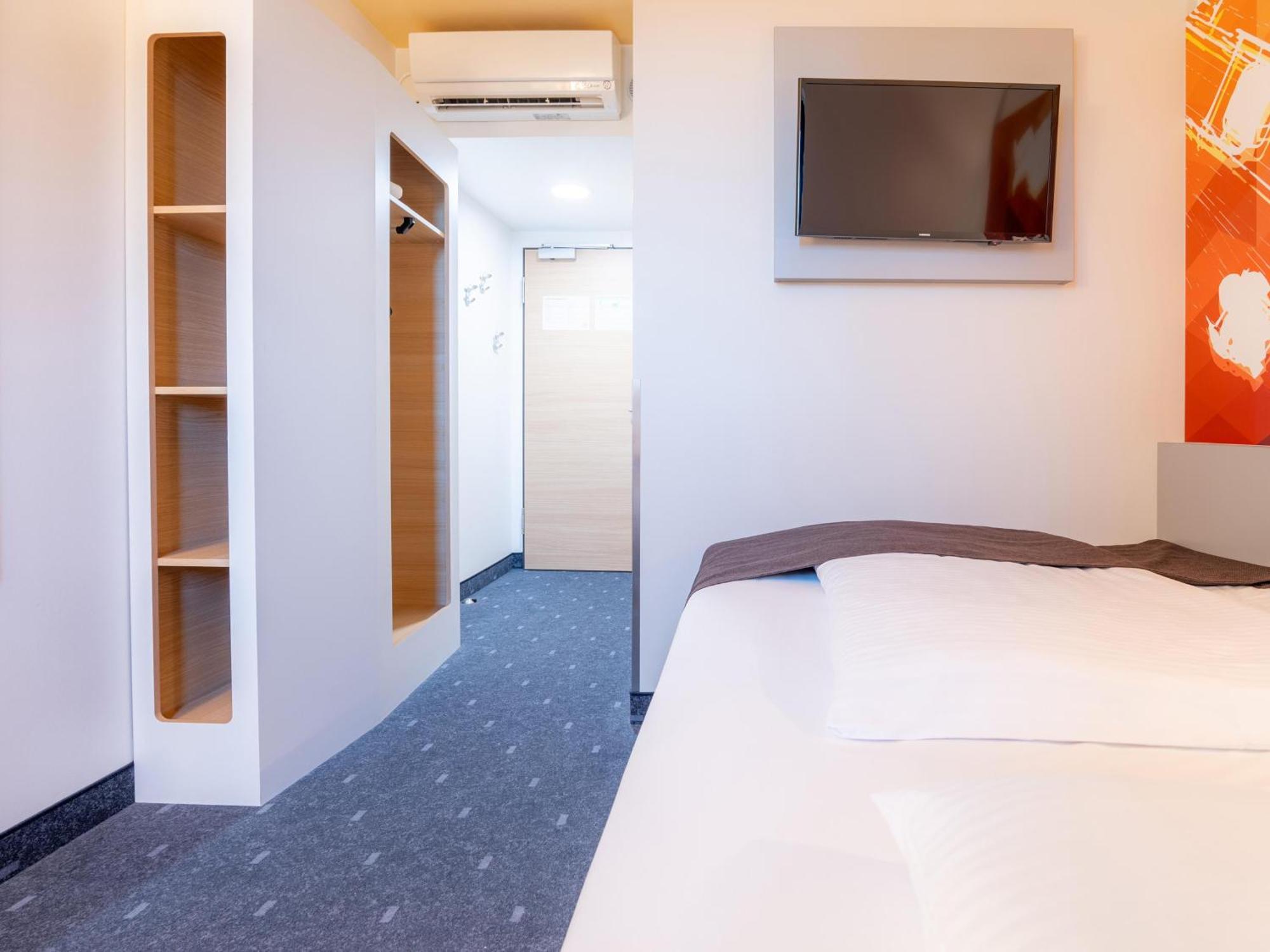 B&B Hotel Stuttgart-Bad Cannstatt מראה חיצוני תמונה