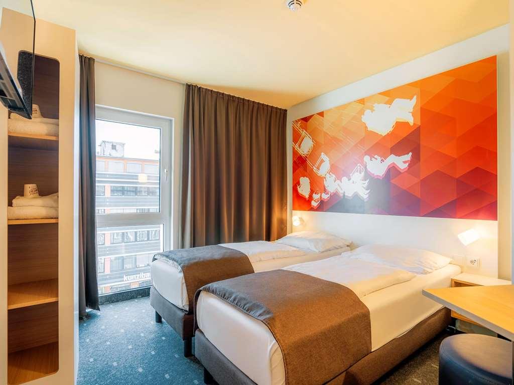 B&B Hotel Stuttgart-Bad Cannstatt חדר תמונה